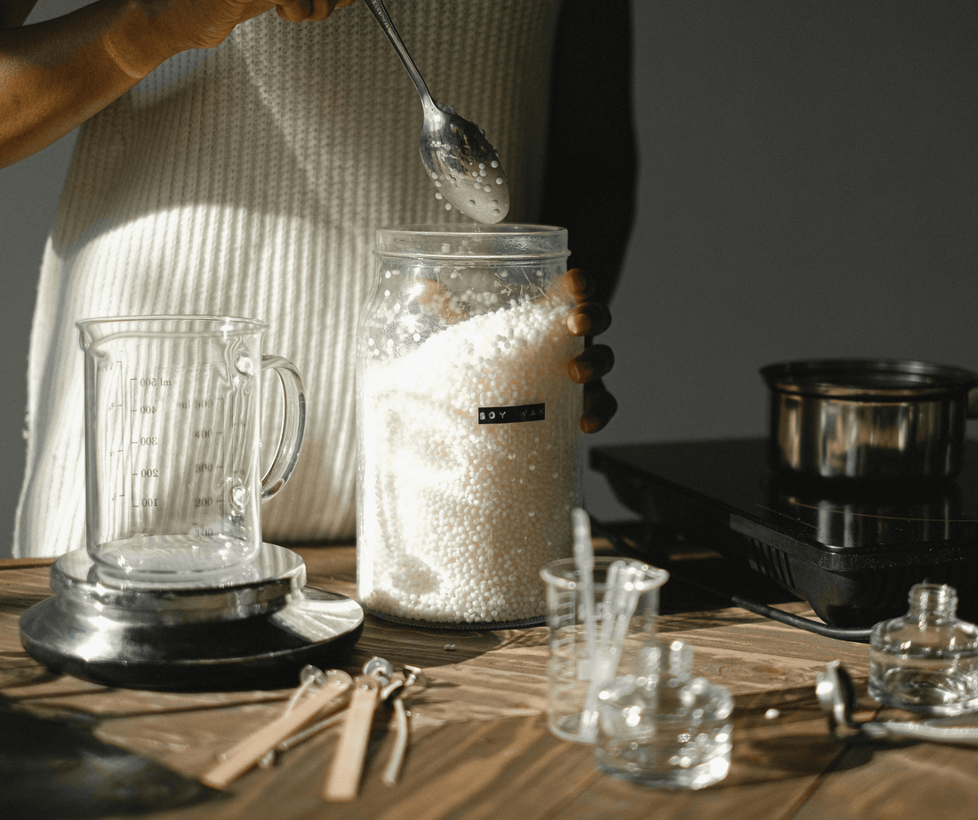 Paraffin Wax vs Soy Wax